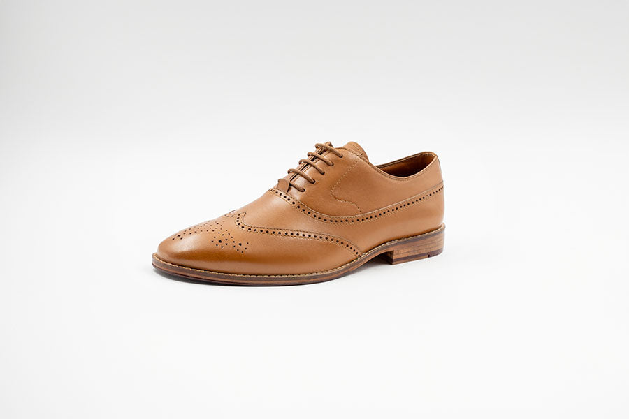 ARISTOCRAT WINGTIPS