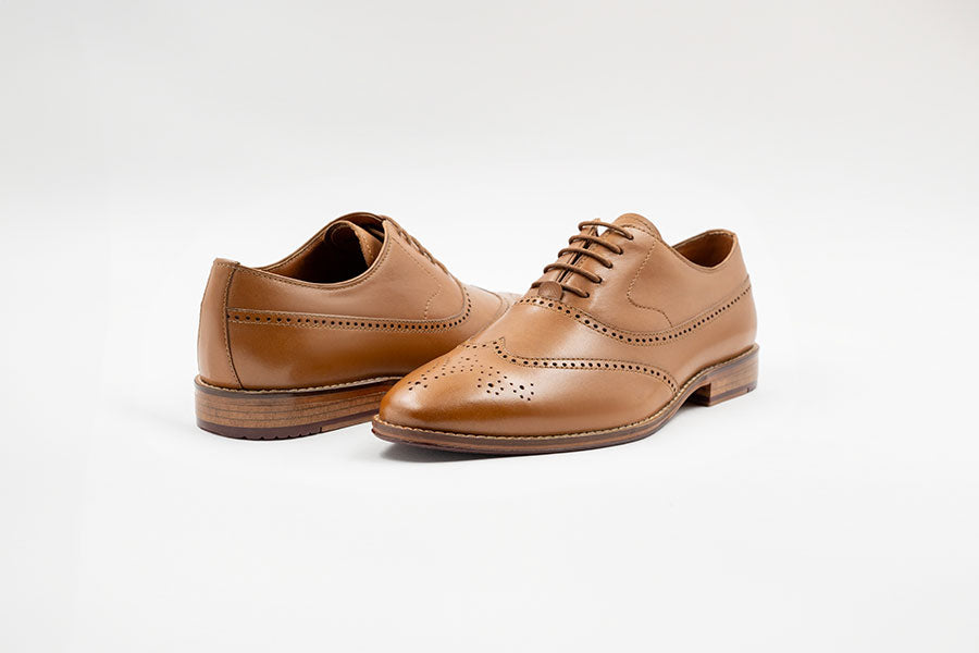 ARISTOCRAT WINGTIPS