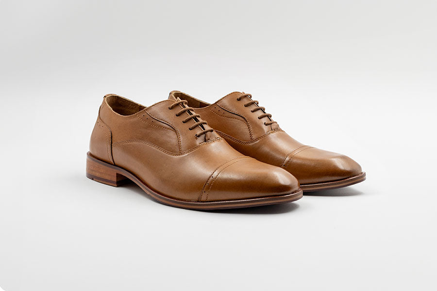 CAVALIER CAP TOE