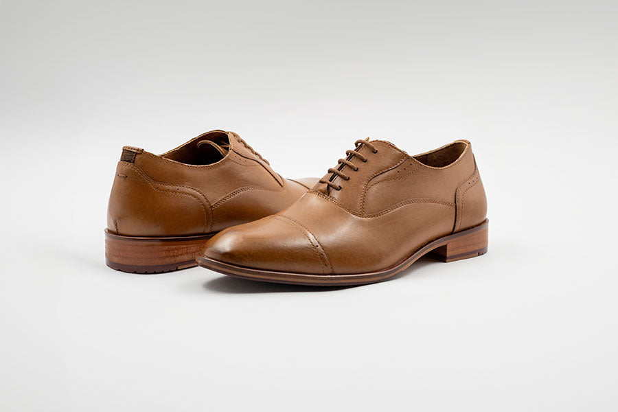 CAVALIER CAP TOE
